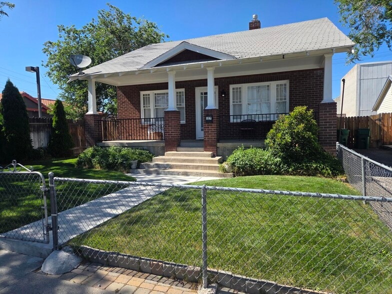 More Photos Of 127 E Pueblo St, Reno Office For Sale
