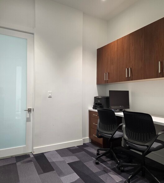 More Photos Of 8318 120 St, Surrey Office For Sale