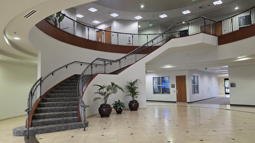 More Photos Of 9381 E Stockton Blvd, Elk Grove Office For Lease