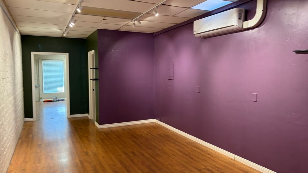 More Photos Of 150-154 Grand Ave, Escondido Restaurant For Lease