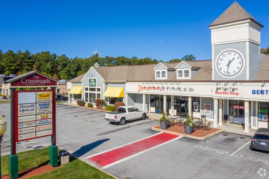 More Photos Of 542-562 Turnpike St, North Andover General Retail For Lease