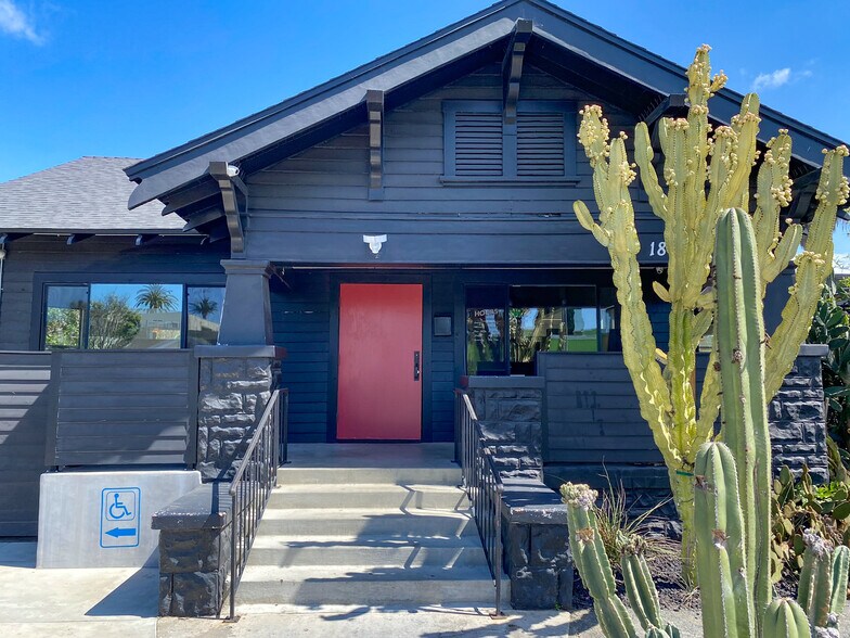 More Photos Of 1837 E 7th St, Long Beach Restaurant For Lease