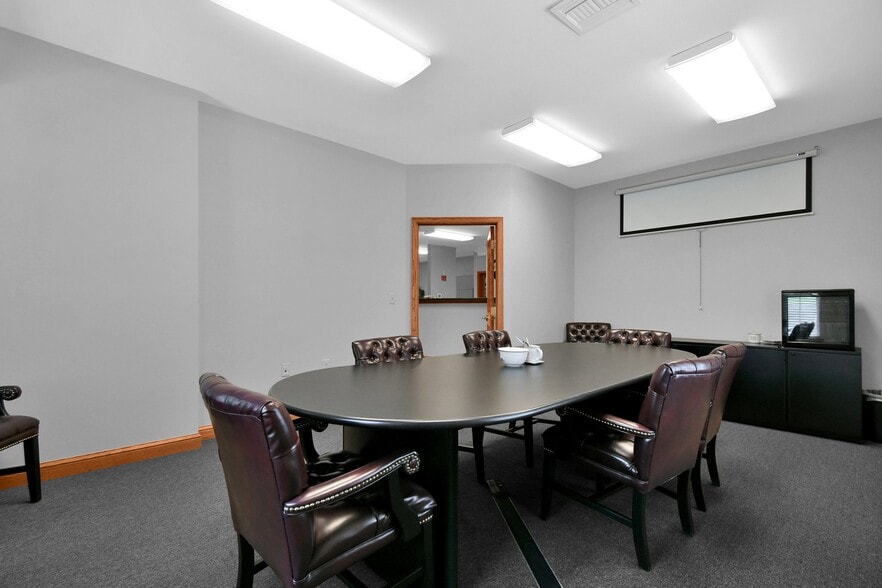 More Photos Of 10400 Blacklick Eastern Rd, Pickerington Medical For Lease