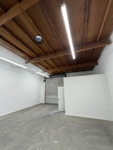 More Photos Of 2244 S Santa Fe Ave, Vista Manufacturing For Lease