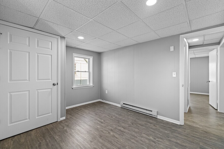 More Photos Of 1482 Seven Valleys Rd, York Multifamily For Sale