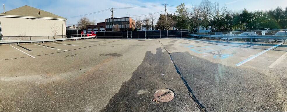 More Photos Of 470-472 Westbury Ave, Carle Place General Retail For Sale