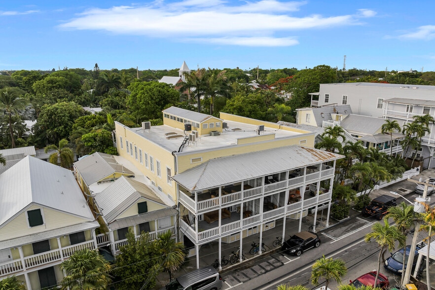 More Photos Of 812 Fleming St, Key West Storefront For Sale
