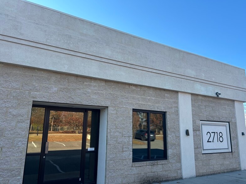More Photos Of 2718 Graves Dr, Goldsboro Freestanding For Lease