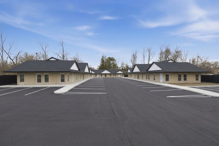 More Photos Of 359 Route 111, Smithtown Medical For Sale