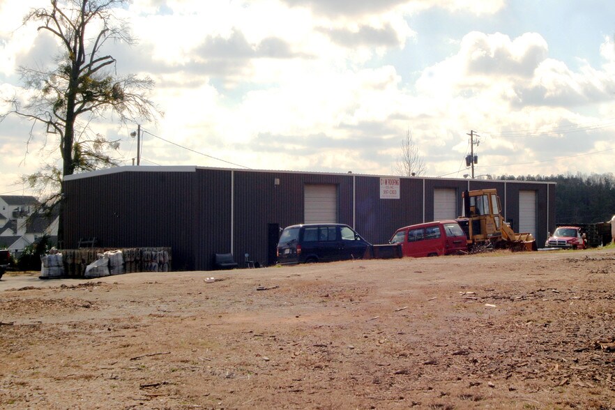 More Photos Of 5820 Highway 85, Riverdale Warehouse For Sale