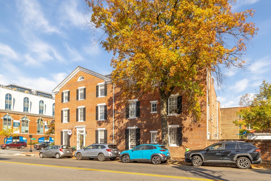 More Photos Of 228 S Washington St, Alexandria Loft Creative Space For Sale