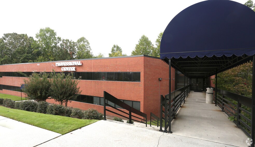 More Photos Of 5635 Peachtree Pky, Peachtree Corners Medical For Lease