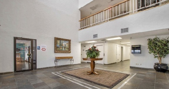 More Photos Of 3901 Airport Fwy, Bedford Office For Lease