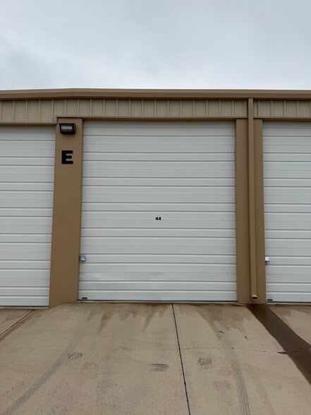 More Photos Of 14860 Admission wy Unit 44 Way, Lake Havasu City Specialty For Sale