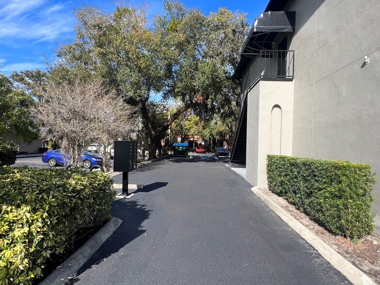 More Photos Of 311 W Fairbanks Ave, Winter Park Office For Lease