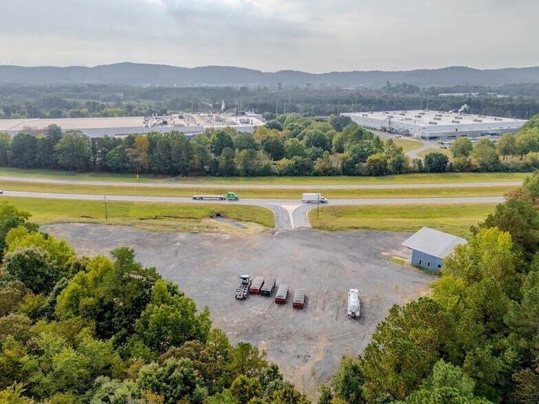 Primary Photo Of 5045 New Calhoun Hwy NE, Rome Light Manufacturing For Sale
