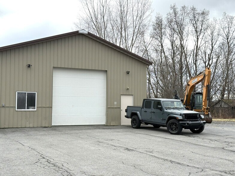 More Photos Of 4944 Ver Plank Rd, Clay Light Manufacturing For Sale