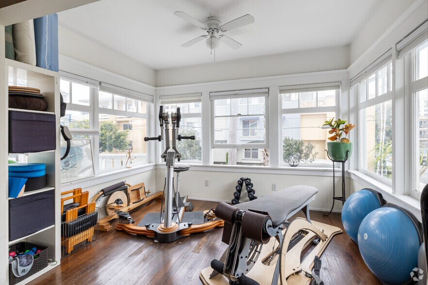 More Photos Of 145-147 Bay St, Santa Monica Loft Creative Space For Lease