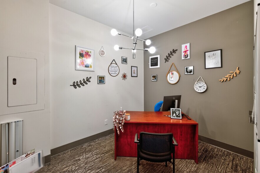 More Photos Of 32875 Solon Rd, Solon Medical For Sale