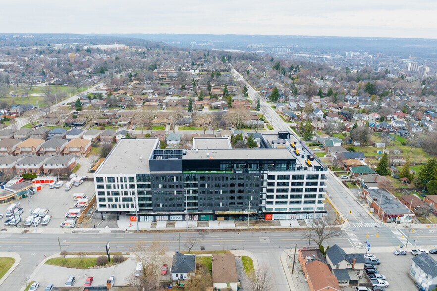 More Photos Of 500 Upper Wellington St, Hamilton Apartments For Lease