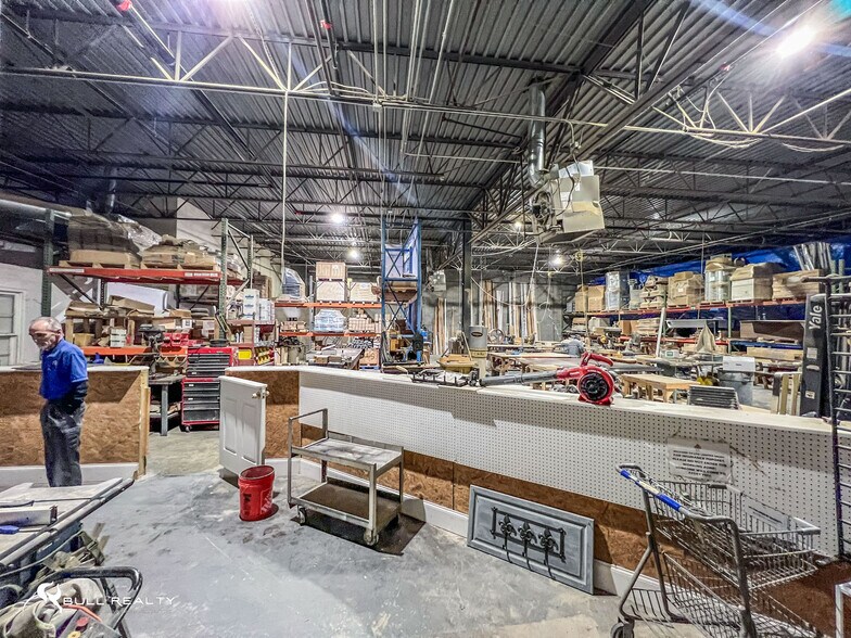 More Photos Of 121 Bells Ferry Ln, Marietta Distribution For Lease