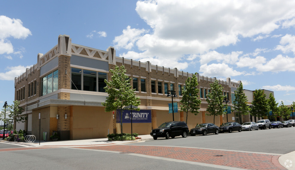 Primary Photo Of 20370 Exchange St, Ashburn Storefront Retail Office For Lease