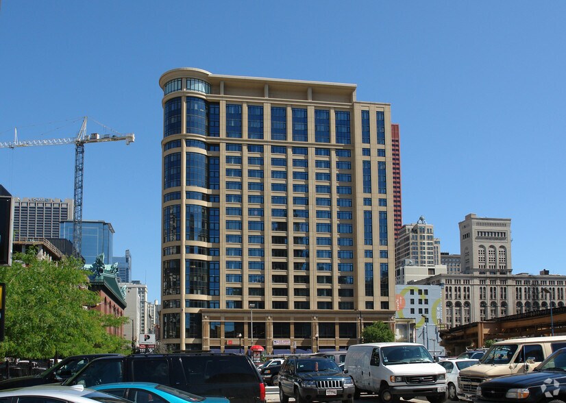 More Photos Of 525 S State St, Chicago Apartments For Lease