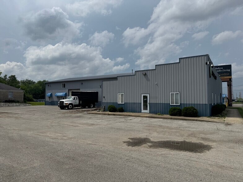 More Photos Of 6130 S Belmont Ave, Indianapolis Warehouse For Sale
