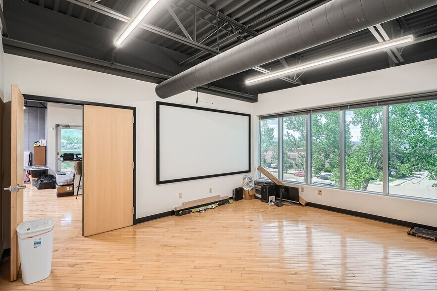 More Photos Of 120 Capital Dr, Golden Warehouse For Sale