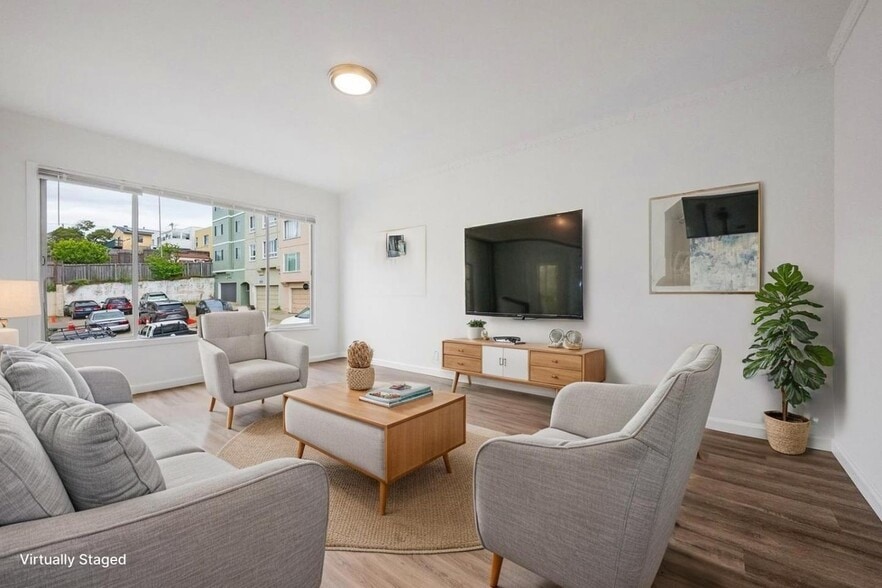 More Photos Of 119 E Moltke St, Daly City Multifamily For Sale