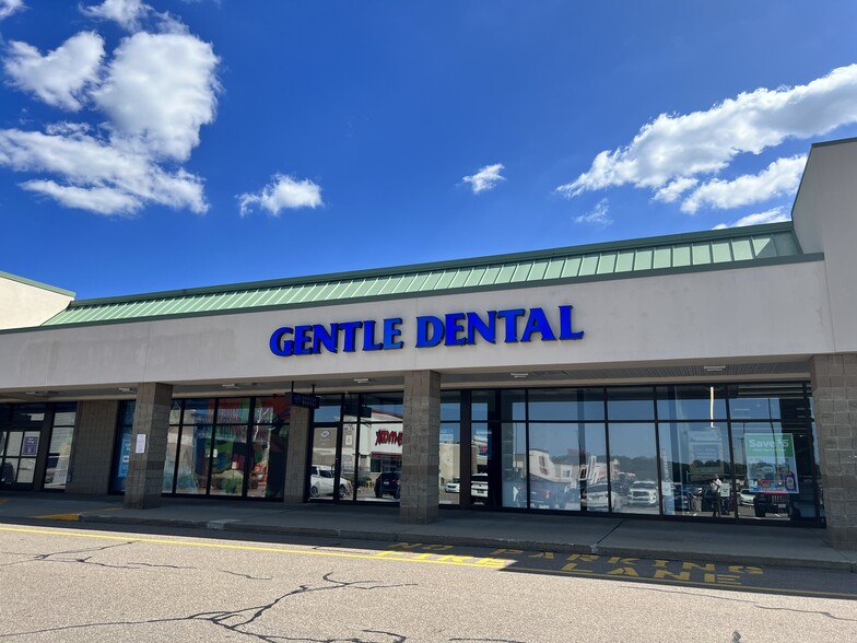 More Photos Of 1210-1270 Newport Ave, Attleboro Unknown For Lease