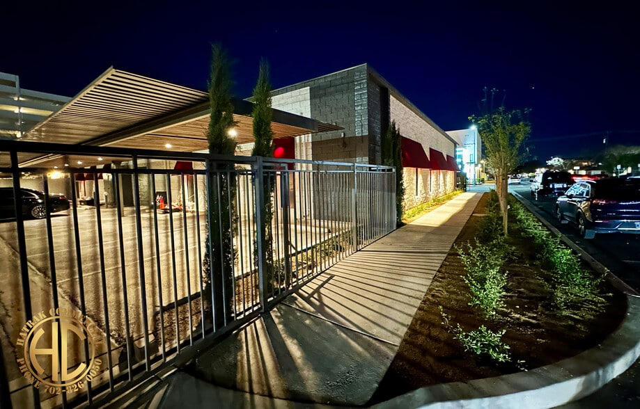 More Photos Of 530 S 6th St, Las Vegas Office For Lease
