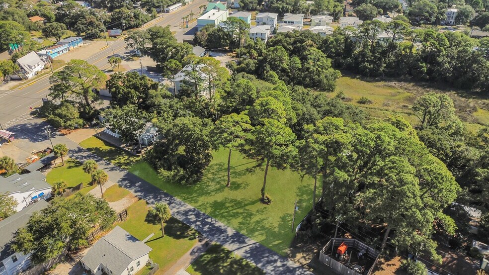 More Photos Of 106-108 Lewis Ave, Tybee Island Land For Sale