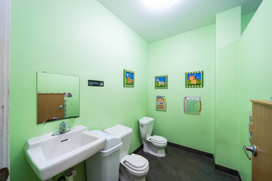 More Photos Of 1 Newark St, Hoboken Loft Creative Space For Lease