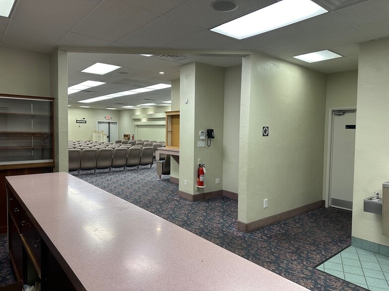More Photos Of 5602 Rosemead Blvd, Temple City Office For Sale