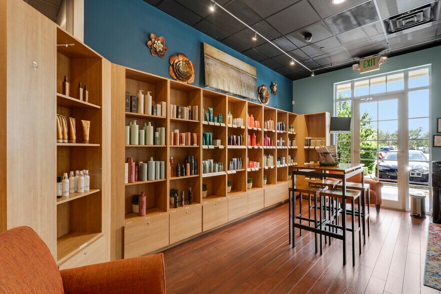 More Photos Of 266 NW Peacock Blvd, Port Saint Lucie Medical For Sale