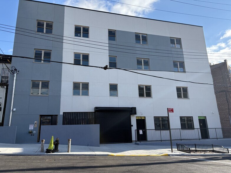 More Photos Of 722 Saint Lawrence Ave, Bronx Apartments For Sale