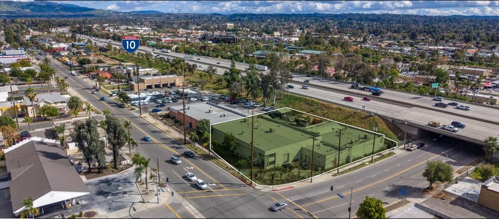 More Photos Of 715 W Colton Ave, Redlands Warehouse For Sale