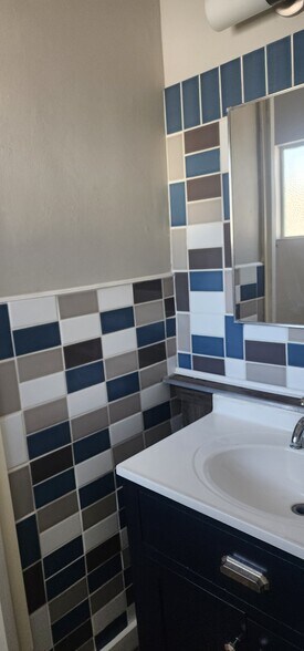 More Photos Of 66229 8th St, Desert Hot Springs Apartments For Sale