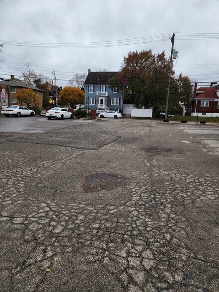 More Photos Of 3006 Harrison Ave, Cincinnati Storefront For Sale