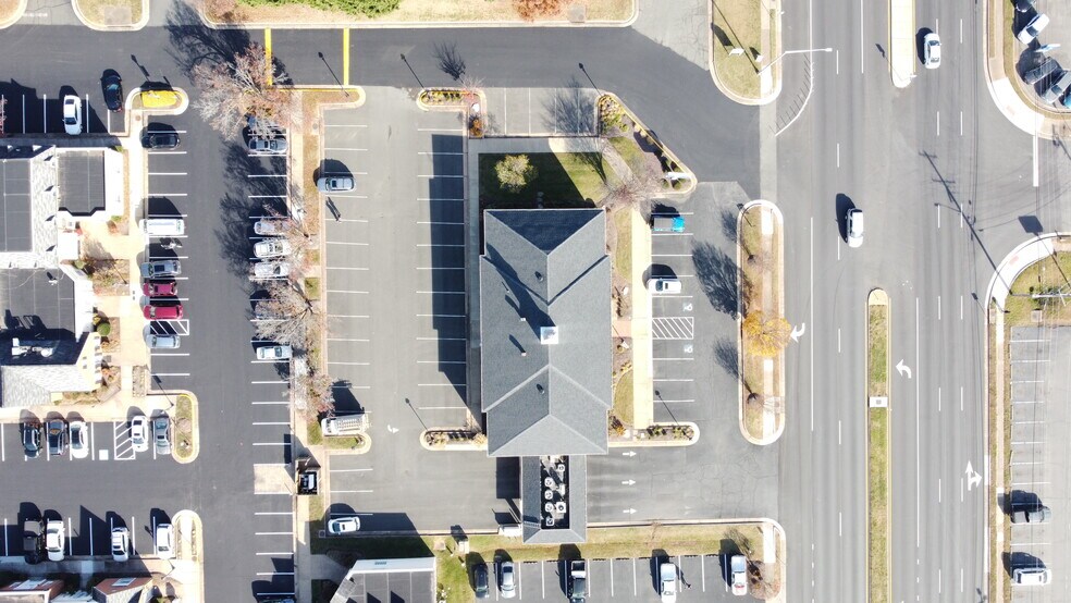 More Photos Of 8780 Centreville Rd, Manassas General Retail For Sale