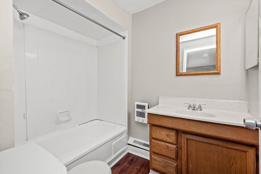 More Photos Of 1027 Cochran Mill Rd, Jefferson Hills Apartments For Sale
