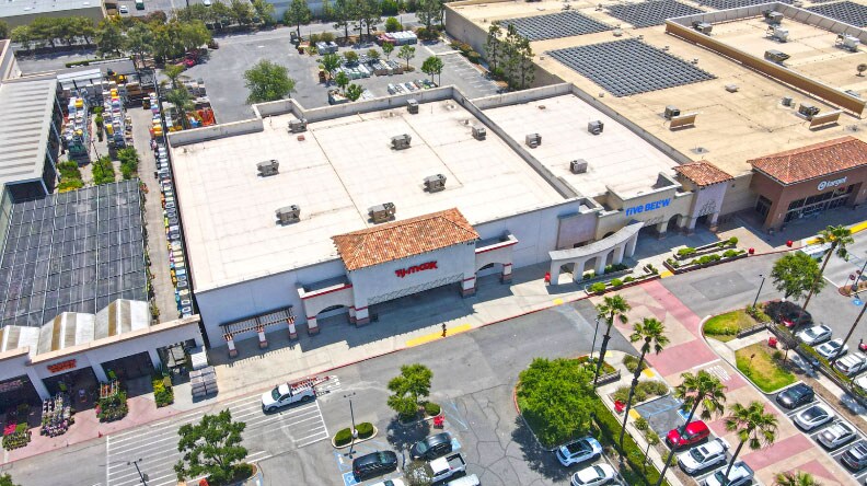 More Photos Of 2715-2725 Teller Rd, Newbury Park General Retail For Sale