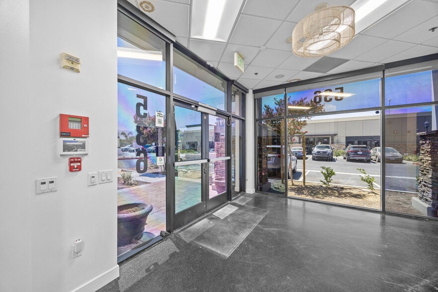 More Photos Of 536 Queensland Cir, Corona Office For Sale