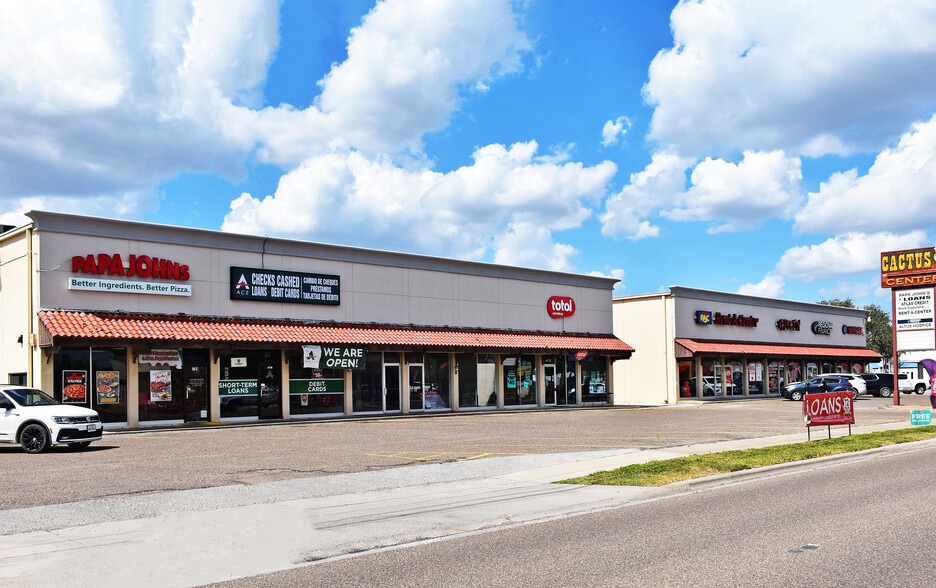 Primary Photo Of 717 S 14th St, Kingsville Storefront For Sale