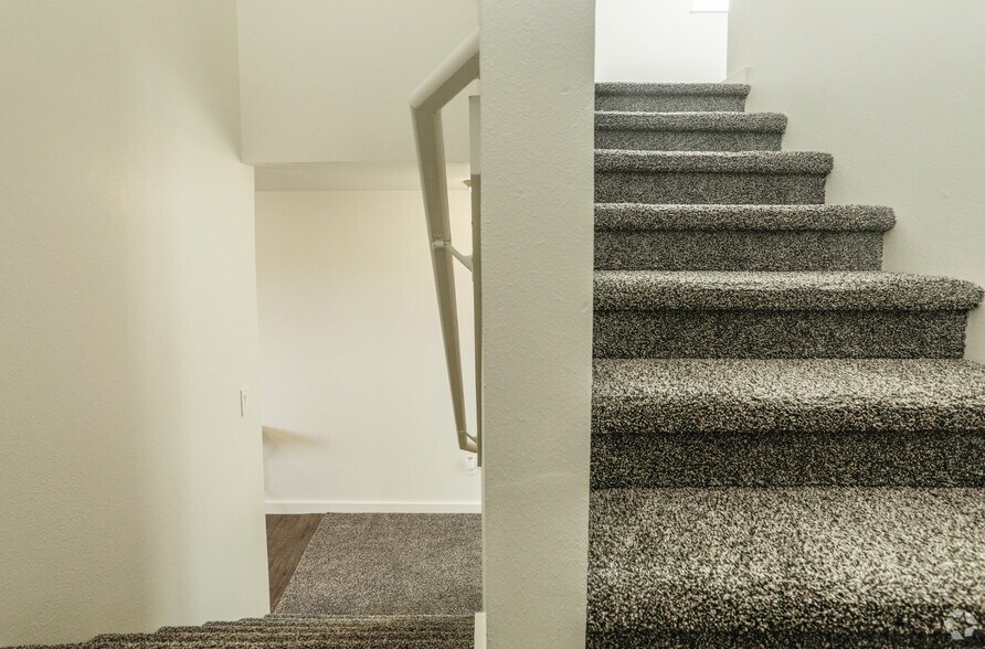 More Photos Of 21155 Gosling Rd, Spring Apartments For Sale