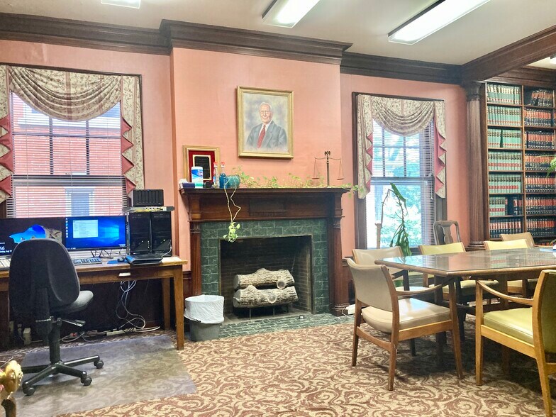 More Photos Of 343 Elmwood Ave, Buffalo Office Residential For Sale