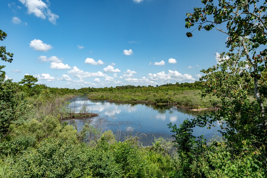 More Photos Of 0 US Highway 90 Hwy, Dayton Land For Sale