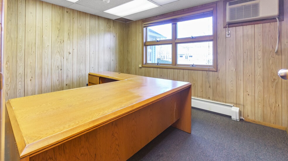 More Photos Of 26 Frowein Rd, Center Moriches Warehouse For Sale