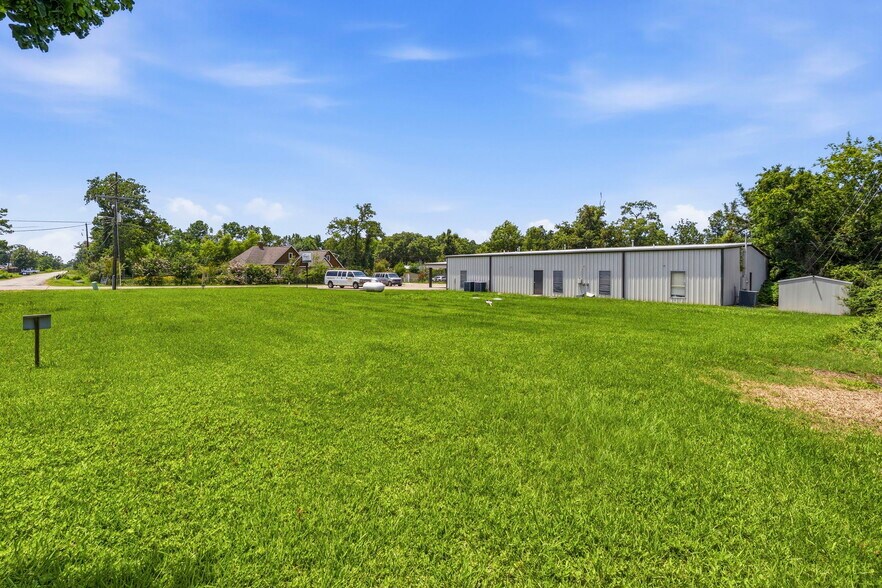 More Photos Of 16737 Sprawling Oaks Dr, Conroe Daycare Center For Sale